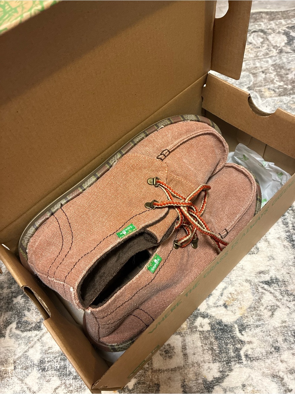 Sanuk Women's Rust Brown Canvas Chukka Boots